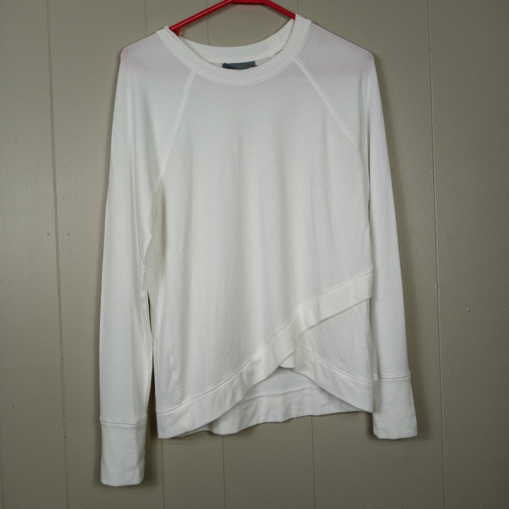 Athleta criss cross my heart long sleeve